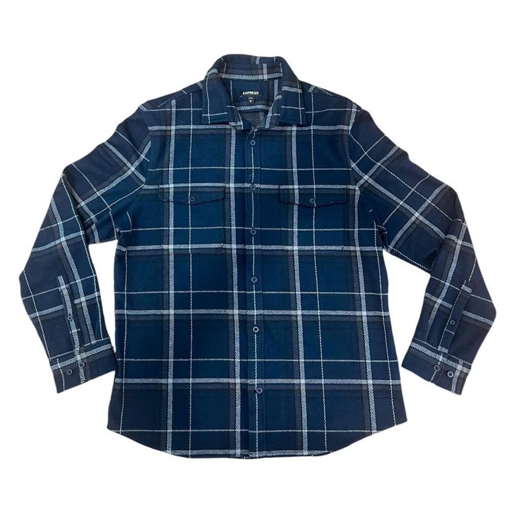Express Flannel Long Sleeve - Size M